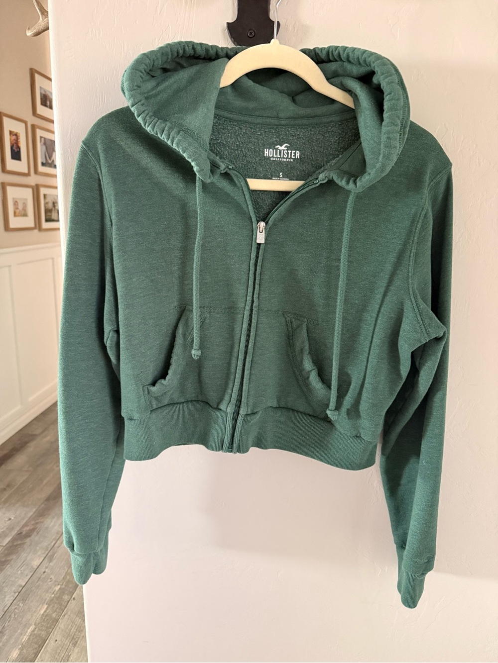 Hollister Green Cropped Zip Hoodie